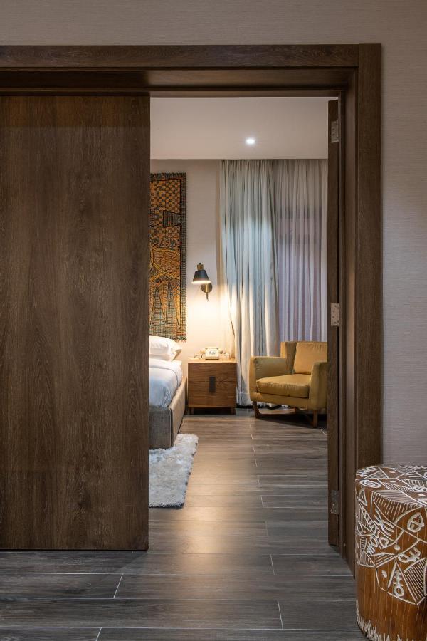 The White Orchid Hotel Лаґос Екстер'єр фото