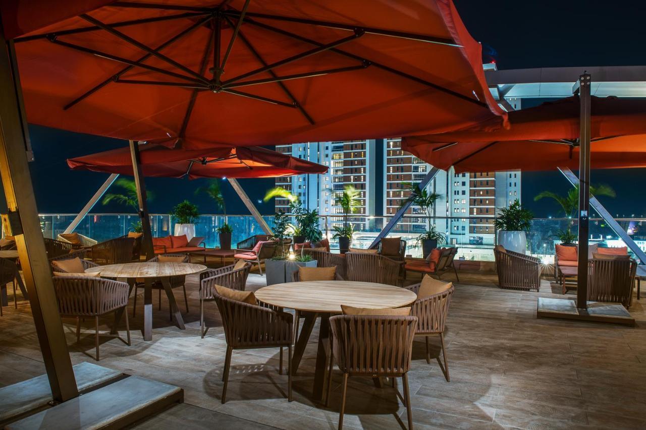 The White Orchid Hotel Лаґос Екстер'єр фото
