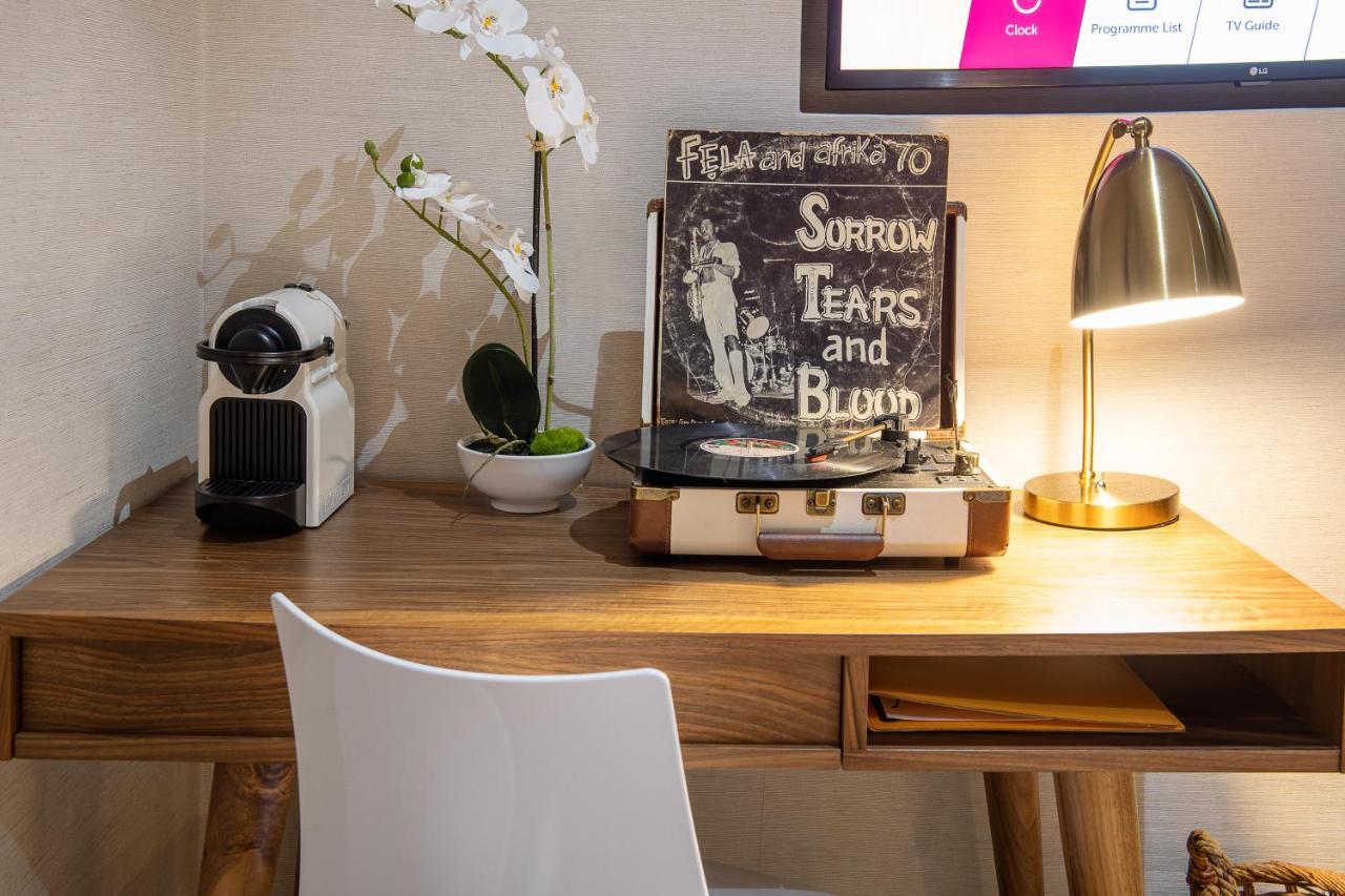 The White Orchid Hotel Лаґос Екстер'єр фото