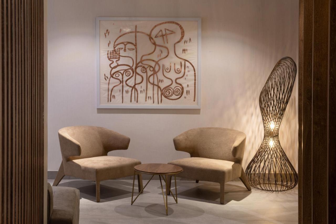 The White Orchid Hotel Лаґос Екстер'єр фото